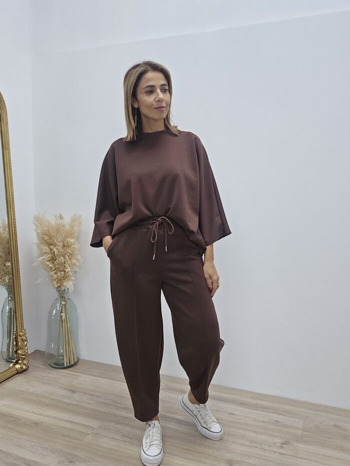 Conjunto de chándal Nuria Marrón